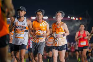 BIB: 21657, 2011, 23234
                            <button type="button" onclick="openModal(22852217)" class="btn btn-primary btn-sm float-right btn-popup" data-toggle="modal" data-target=".modal-high-quality">
                        <i class="fas fa-shopping-cart"></i> Add to Cart
                    </button>
                                            <button type="button" onclick="isThisMe(22852217, true)" class="btn btn-success btn-sm float-right btn-popup btn-isme hidden" data-toggle="tooltip" data-placement="bottom" title="นี่คือรูปของคุณใช่ไหม คลิกที่นี่เพื่อเอาเข้าอัลบั้ม">
                        <i class="fas fa-plus"></i> Add to album
                    </button>
                    <button type="button" onclick="isThisMe(22852217, false)" class="btn btn-warning btn-sm float-right btn-popup btn-isnotme hidden">
                        <i class="fas fa-ban"></i> Remove from album
                    </button>